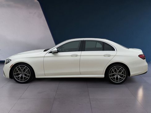 Used 2021 Mercedes-Benz E 350 Sedan image 2