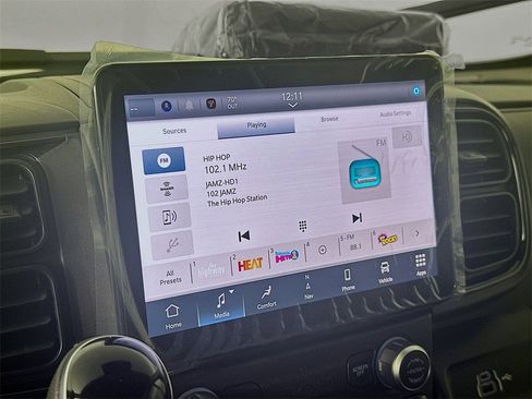 New 2025 RAM ProMaster 2500 w/ Premium Convenience Group image 13