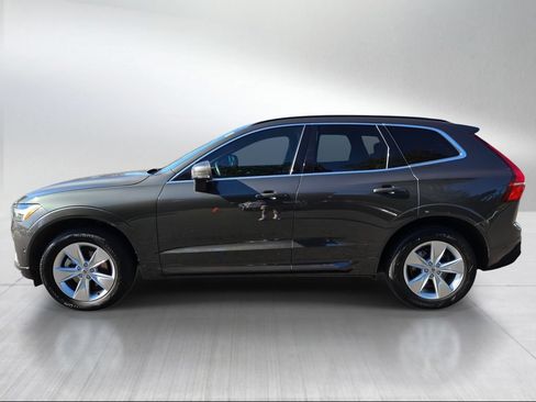 Used 2022 Volvo XC60 B5 Momentum w/ Advanced Package AWD/4WD image 6