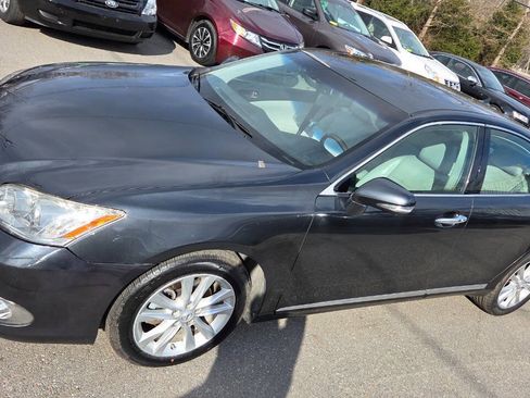 Used 2011 Lexus ES 350 FWD image 5