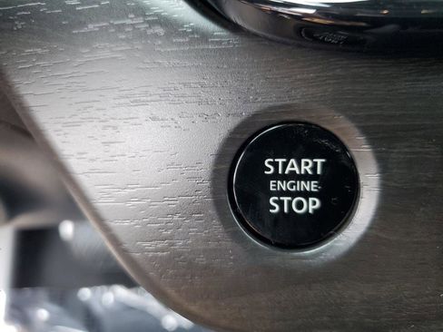 New 2025 Nissan Murano SV image 20