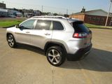Used 2020 Jeep Cherokee Limited image 5