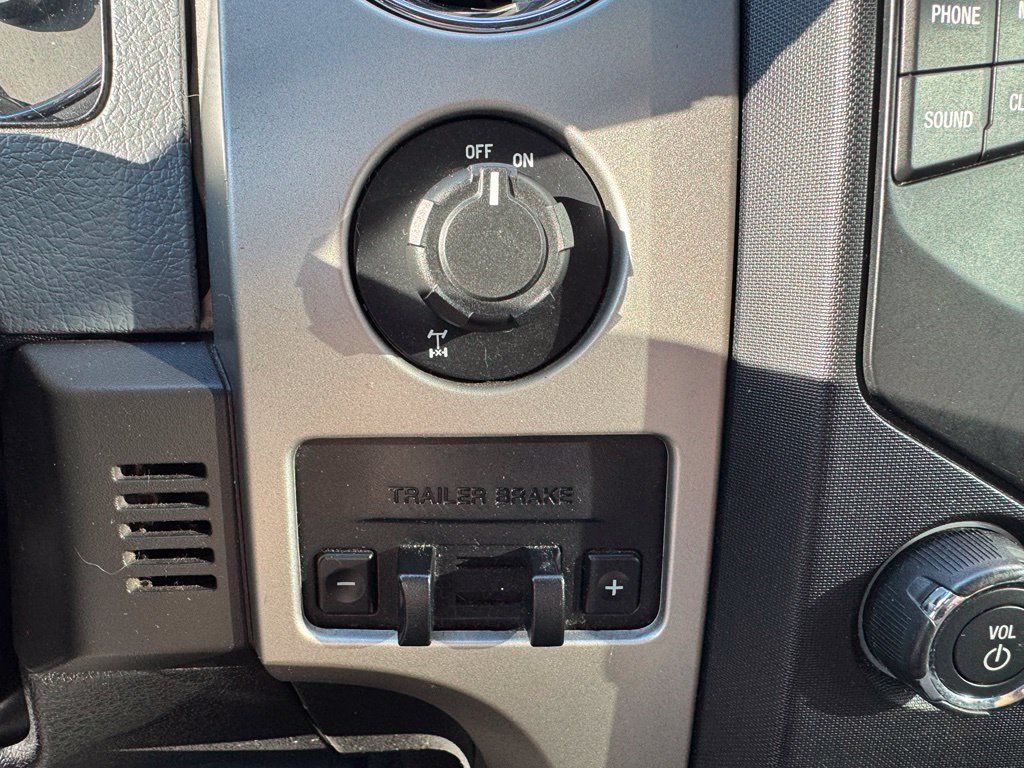Used 2014 Ford F150 XLT w/ Equipment Group 302A Luxury RWD image 12