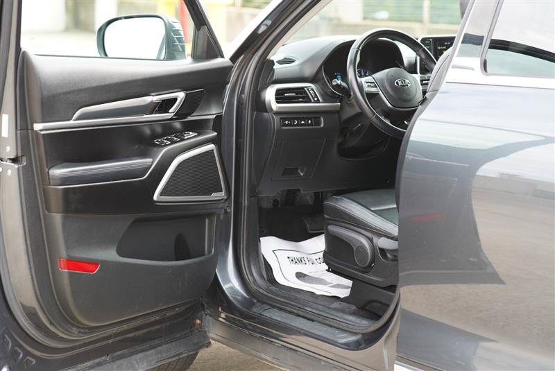 Used 2020 Kia Telluride LX AWD/4WD image 43