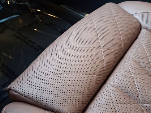 Used 2024 BMW X6 xDrive40i w/ Premium Package image 26