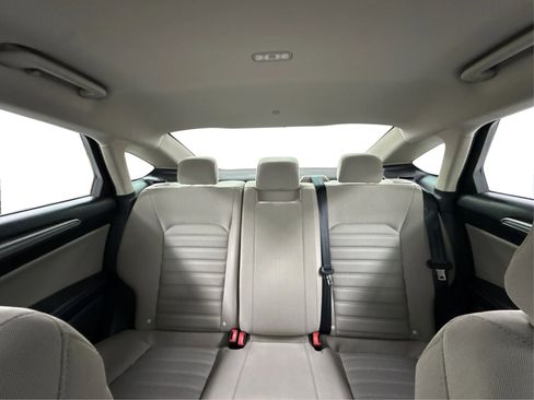 Used 2018 Ford Fusion S image 14