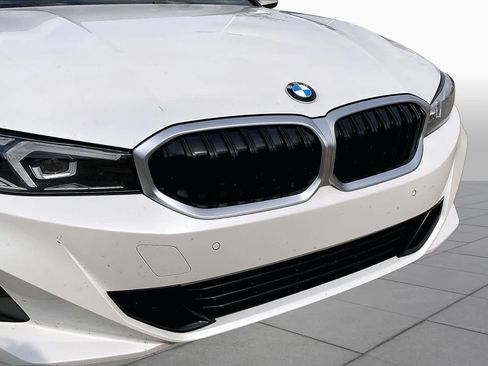 Used 2025 BMW 330i Sedan RWD image 27