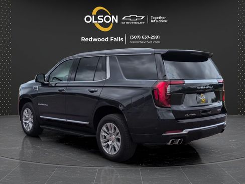 Used 2025 GMC Yukon Denali AWD/4WD image 3