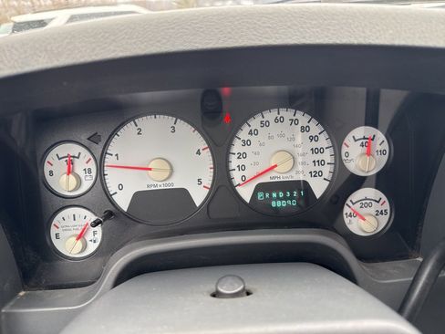 Used 2008 Dodge Ram 4500 Truck 4x4 Quad Cab w/ 2GG SLT Cpos Pkg image 12