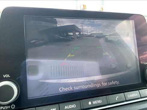 Certified 2023 Nissan Rogue SV image 20