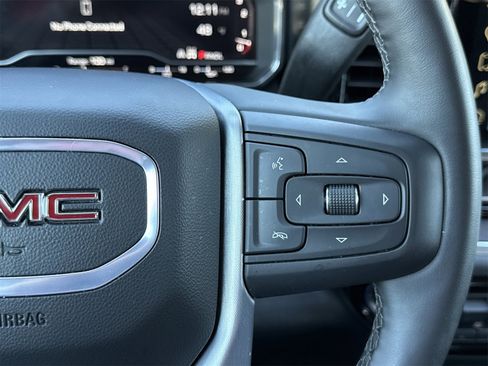 Used 2025 GMC Sierra 1500 SLT image 20
