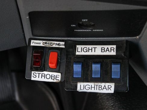 Used 2012 Ford F550 2WD Regular Cab Super Duty w/ PWR Equipment Group image 29