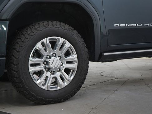 Used 2022 GMC Sierra 2500 Denali w/ Denali Ultimate Package AWD/4WD image 32