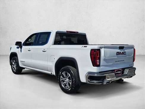 New 2026 GMC Sierra 1500 SLE w/ X31 Off-Road Package image 9