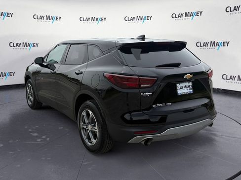 Used 2025 Chevrolet Blazer LT AWD/4WD image 3