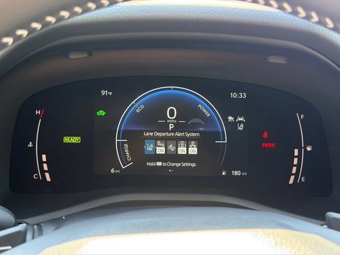 New 2026 Toyota Camry SE FWD image 32