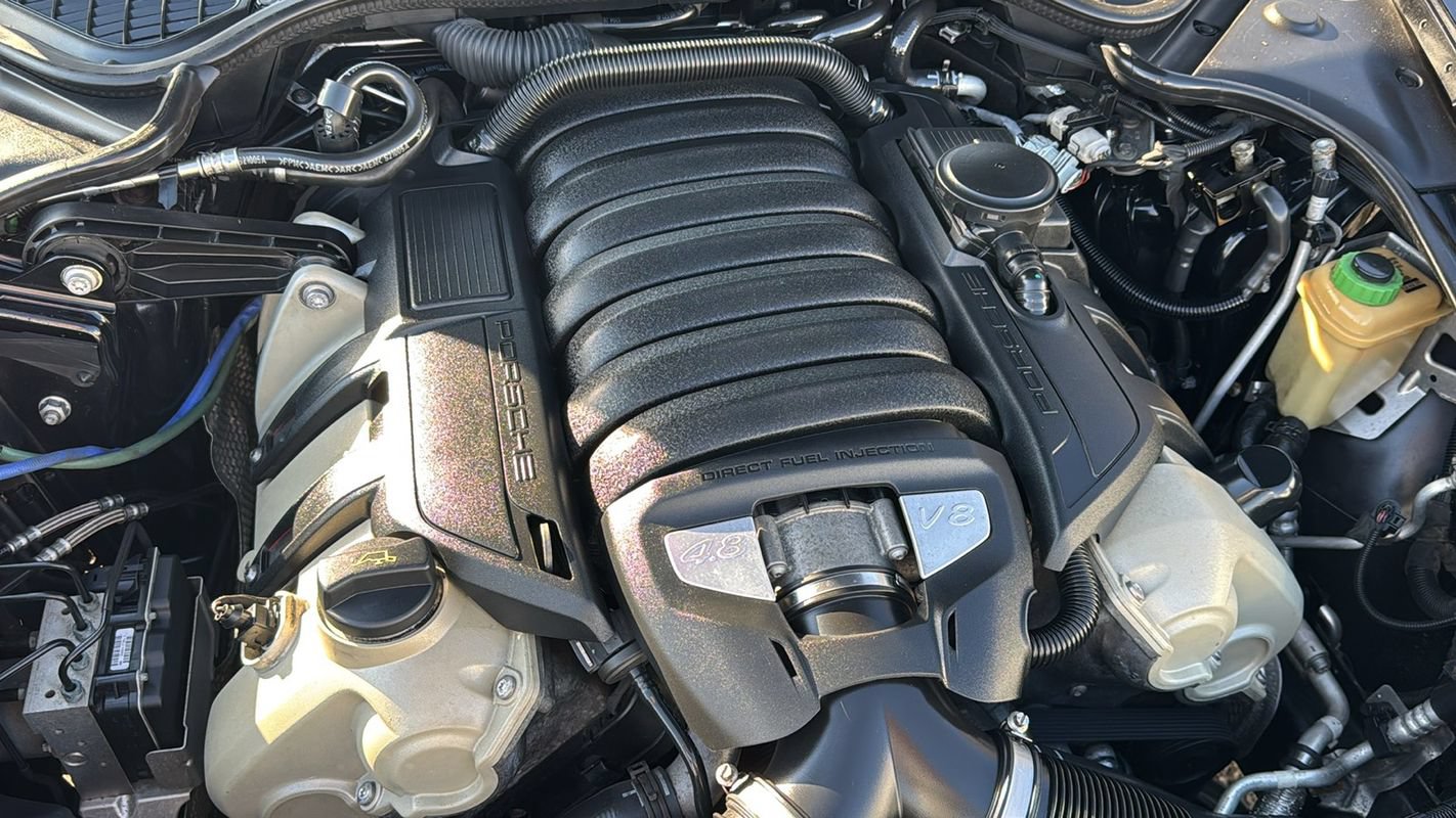 Used 2011 Porsche Panamera 4S AWD/4WD image 32