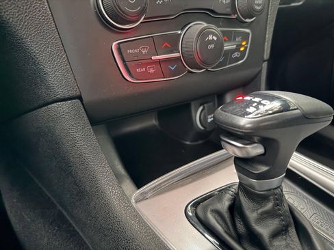 Used 2022 Dodge Charger SXT w/ Blacktop Package RWD image 42