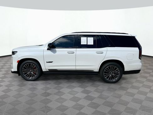 Used 2024 Cadillac Escalade V AWD/4WD image 9