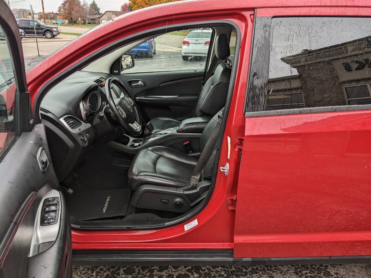 Used 2017 Dodge Journey GT w/ Driver Convenience Group FWD image 10