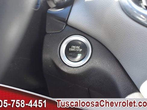 Used 2020 Chevrolet Equinox LS w/ LS Convenience Package image 35