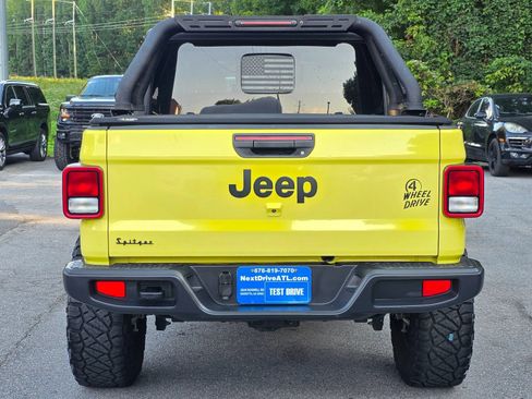 Used 2023 Jeep Gladiator Sport AWD/4WD image 6