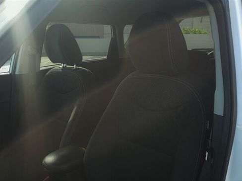 Used 2015 Kia Soul FWD image 12