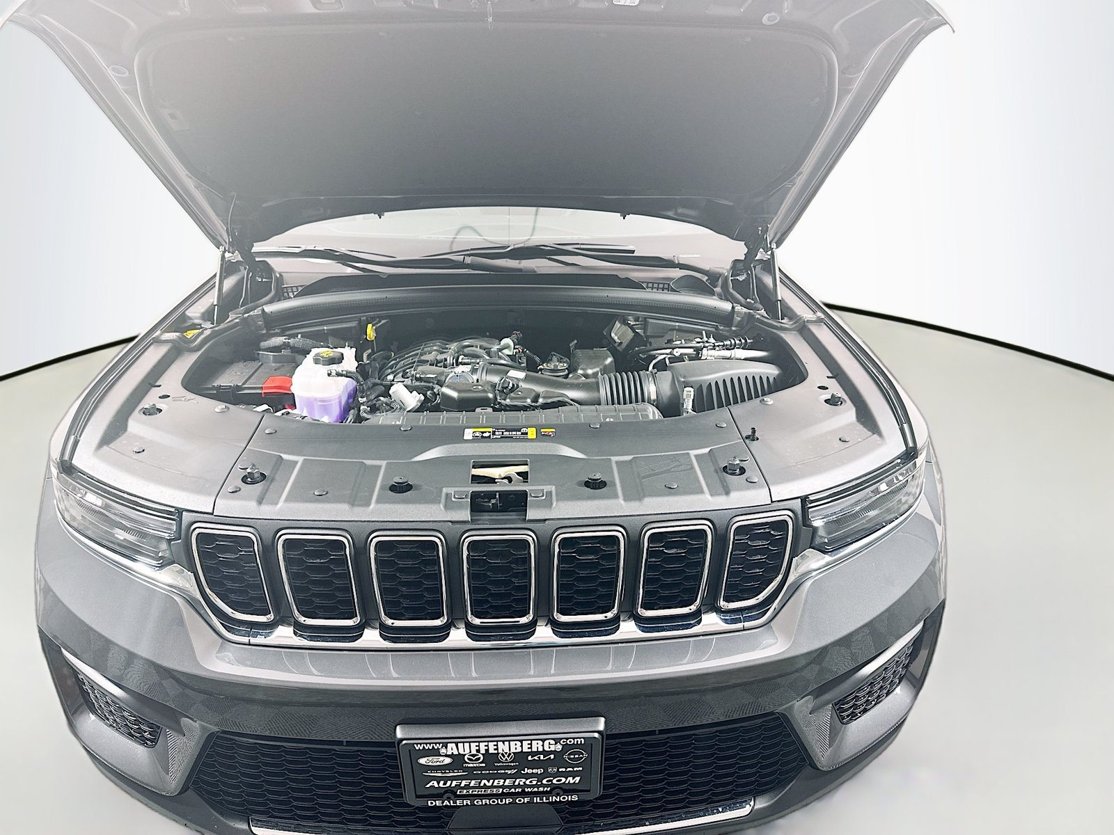New 2026 Jeep Grand Cherokee Laredo X AWD/4WD image 31