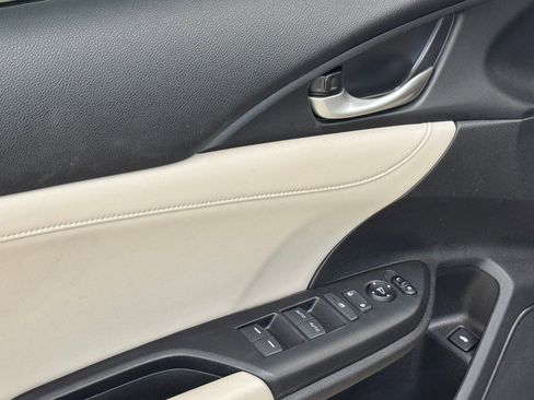 Used 2021 Honda Insight Touring image 24