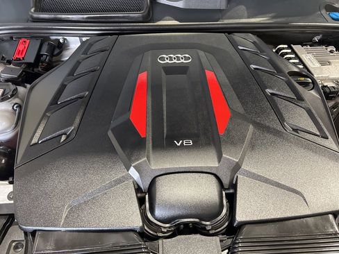 Certified 2022 Audi SQ7 Premium Plus w/ SQ7 Executive Package image 33