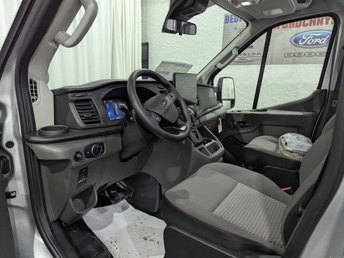 New 2026 Ford Transit 250 Medium Roof AWD image 10