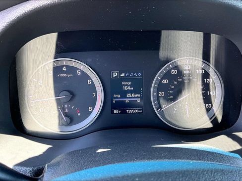 Used 2016 Hyundai Tucson Limited FWD image 11