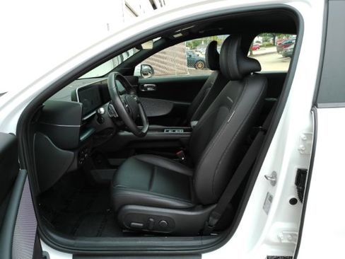 Used 2023 Hyundai Ioniq 6 SEL w/ Cargo Package RWD image 12