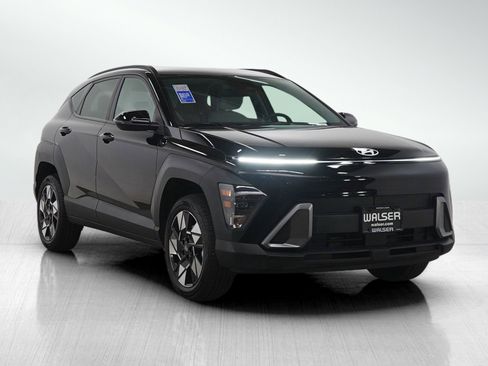 Used 2025 Hyundai Kona SEL image 7