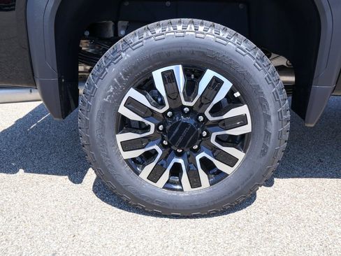 New 2026 GMC Sierra 3500 Denali Ultimate AWD/4WD image 37
