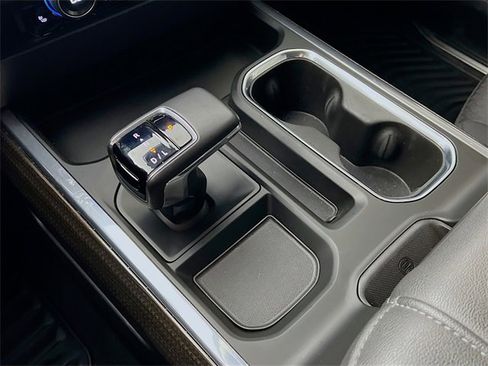 Used 2022 Chevrolet Silverado 1500 RST w/ Z71 Off-Road Package image 22