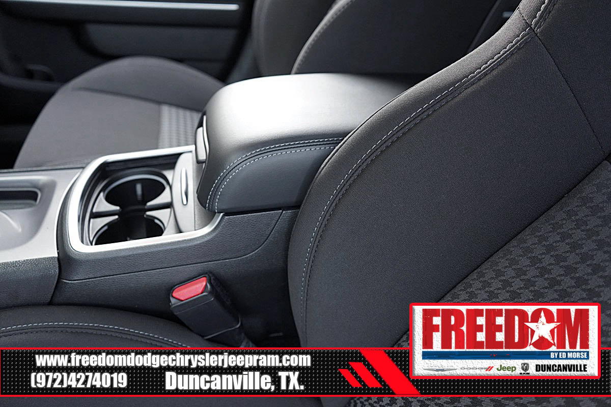 New 2023 Dodge Charger Scat Pack w/ Harman/Kardon Audio Group RWD image 34