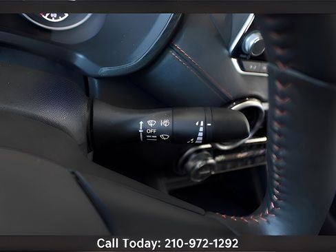 Used 2025 Nissan Sentra SR w/ SR Premium Package image 27