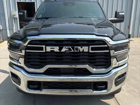 Used 2026 RAM 2500 Big Horn AWD/4WD image 9