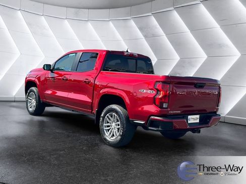 Certified 2023 Chevrolet Colorado LT w/ LT Convenience Package II AWD/4WD image 3