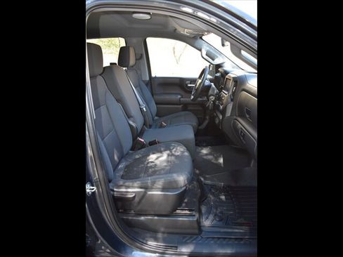 Used 2020 Chevrolet Silverado 1500 Custom Trail Boss image 34