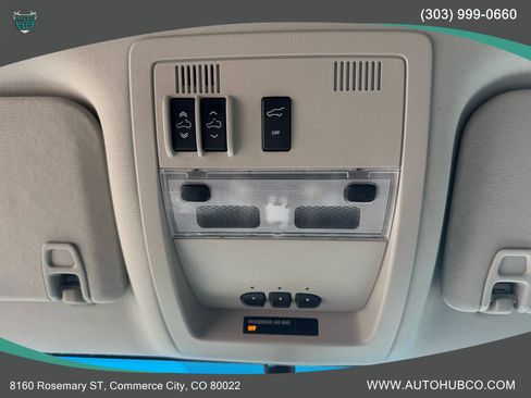 Used 2013 Chevrolet Tahoe LTZ image 26