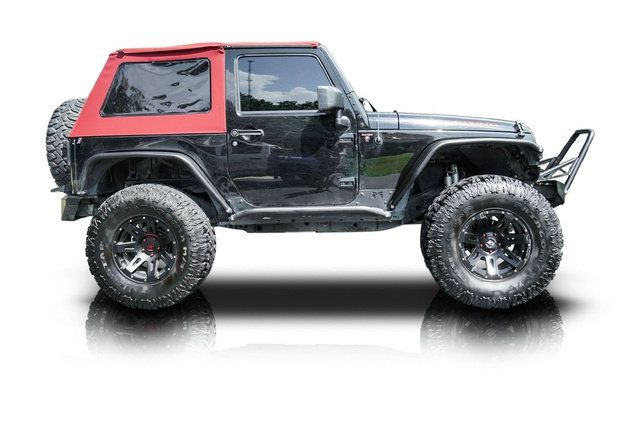 Used 2017 Jeep Wrangler Sport AWD/4WD image 2