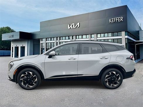 Certified 2024 Kia Sportage SX image 5