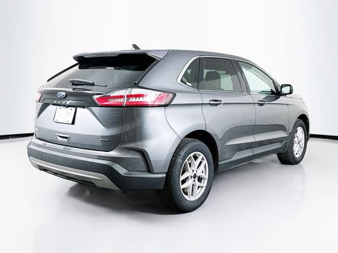 Used 2023 Ford Edge SEL image 9
