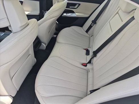 Used 2026 Mercedes-Benz E 350 Sedan image 20