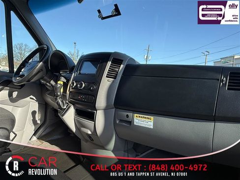 Used 2018 Mercedes-Benz Sprinter 2500 image 26