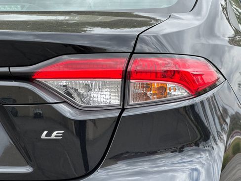 Used 2023 Toyota Corolla LE FWD image 20