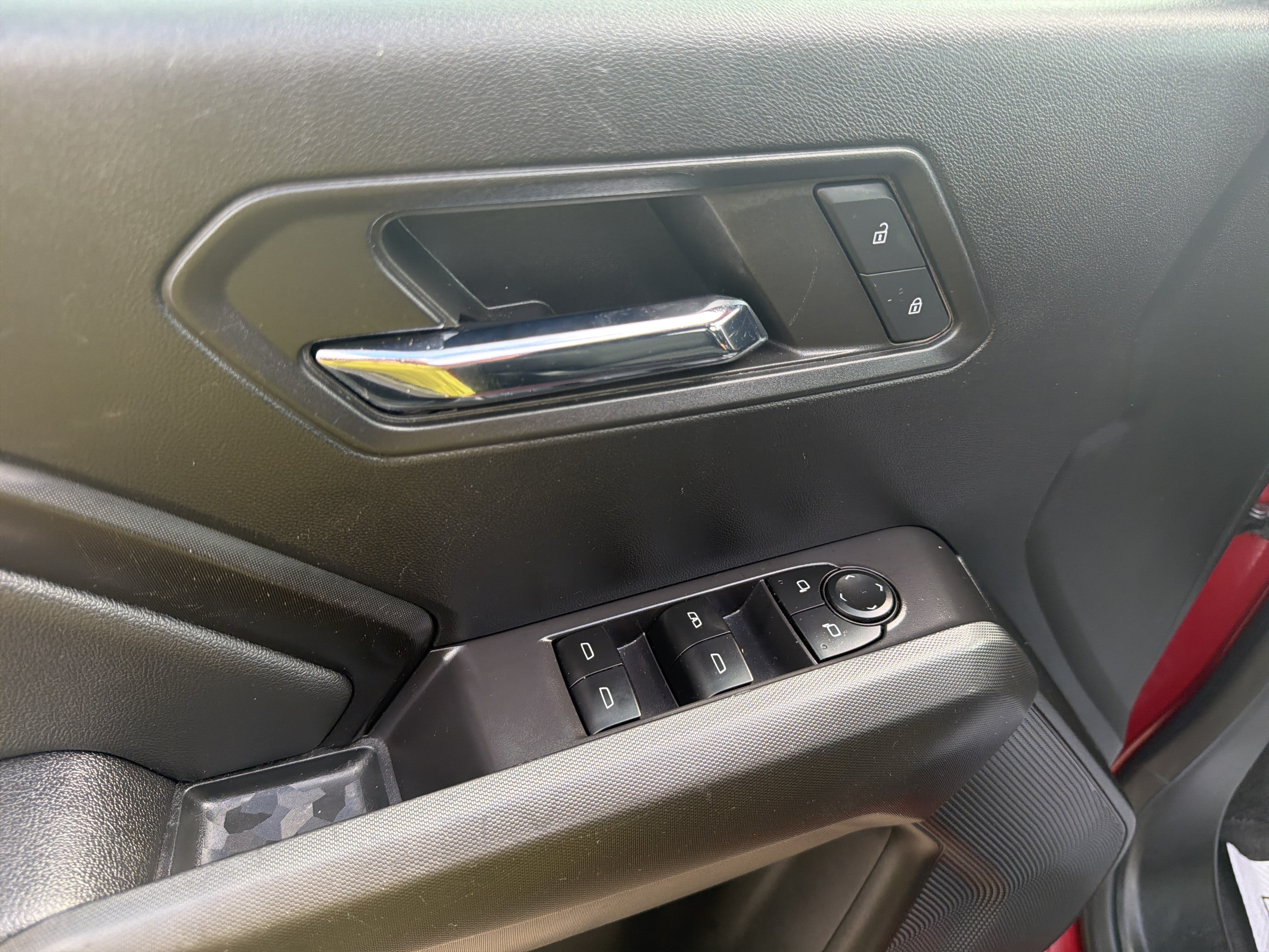 Used 2023 GMC Canyon Elevation w/ Convenience Package RWD image 12