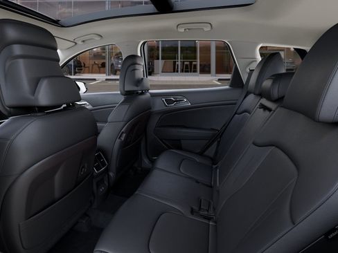 New 2026 Kia Sportage EX image 18